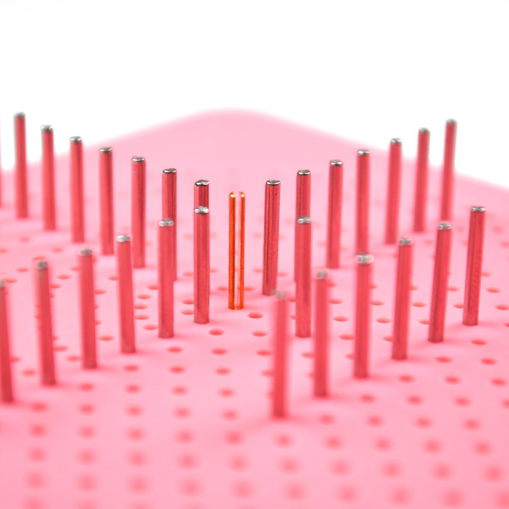 Quilling Knitting Board with 2 Functions Have Sticks Storage (Pink)