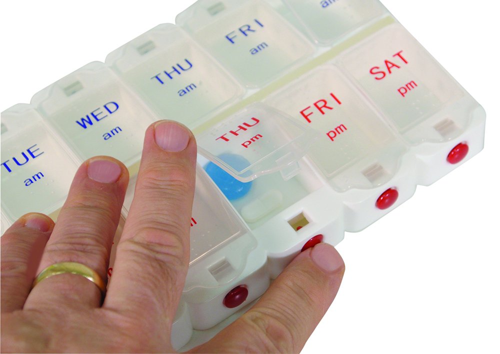Aidapt Deluxe Pill Organiser (Eligible for VAT relief i