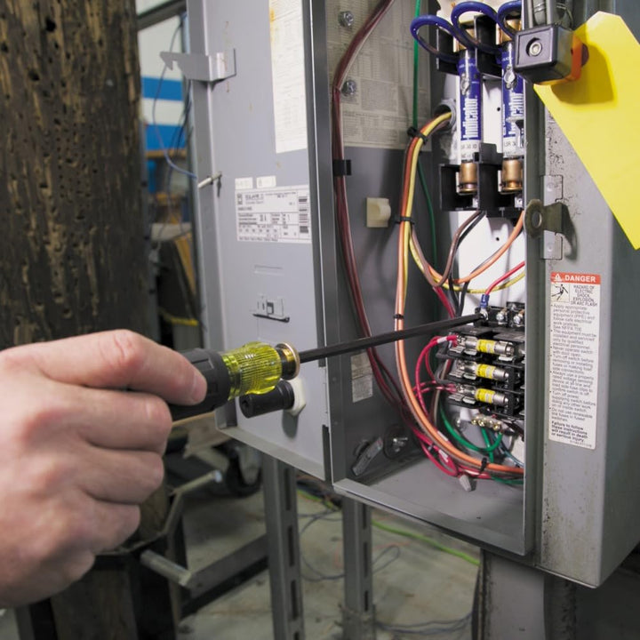 32751 Screwdriver with Adjustable Length 4 to 8-Inch, Made in USA, #2 Phillips Tip and 1/4-Inch Slotted Tip