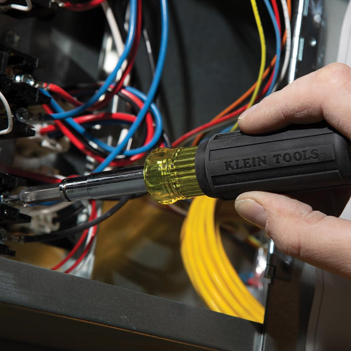 32500MAG Magnetic Multi-Bit Screwdriver / Nut Driver, 11-in-1 Multi Tool with 8 Bits, 3 Nut Driver Sizes, Cushion Grip Handle