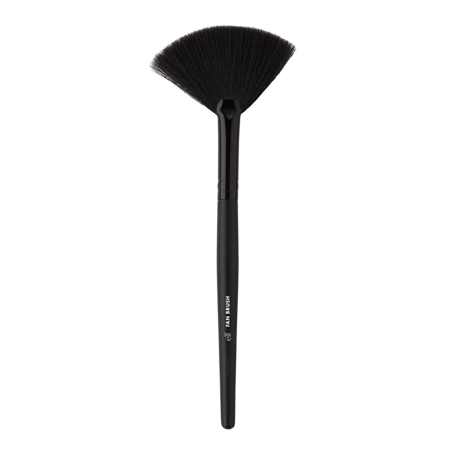 Studio Fan Brush
