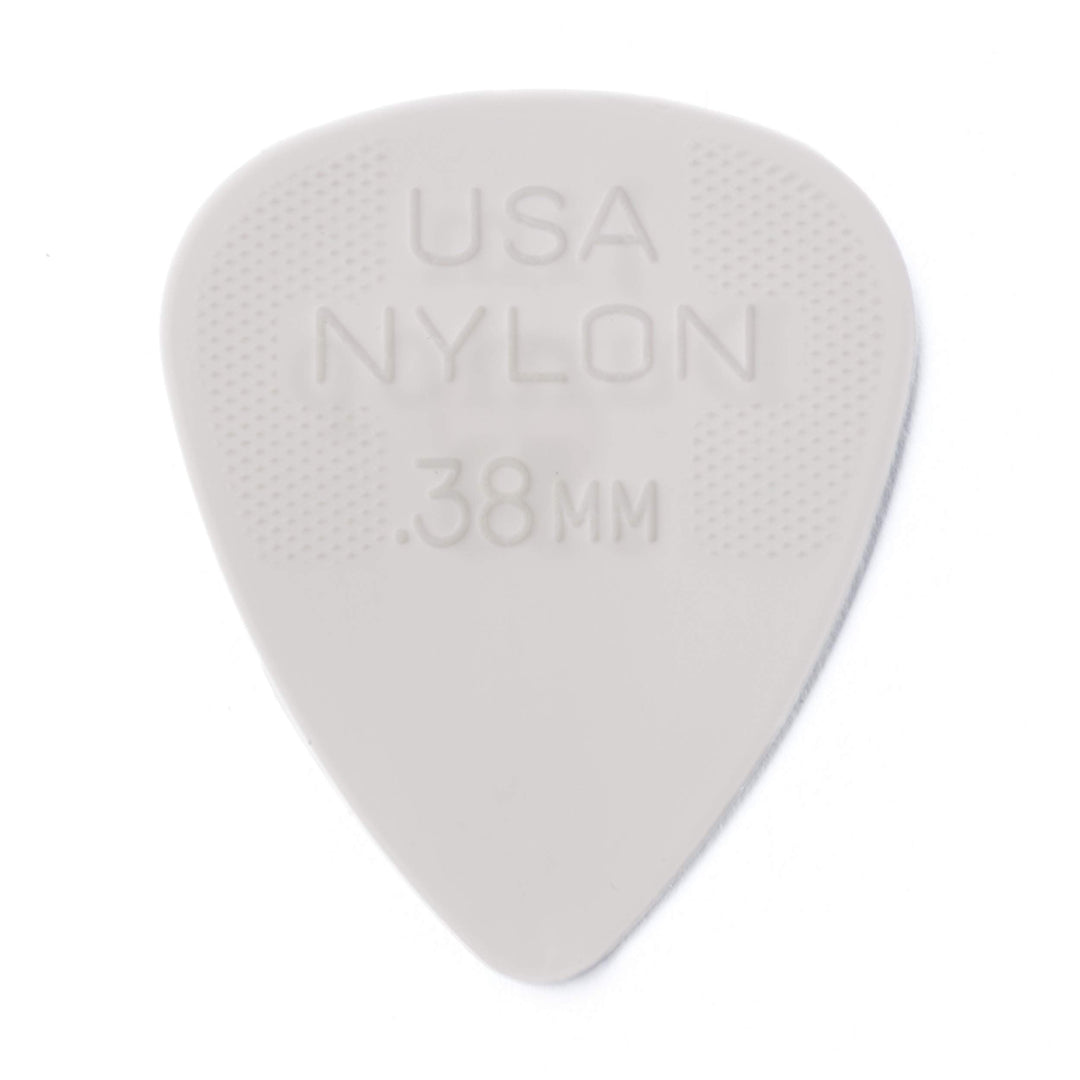 44P.38 Nylon Standard, White, .38mm, 12/Player&#39;s Pack