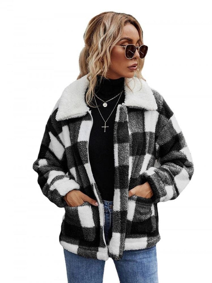 Women&#39;s Coat Casual Lapel Fleece Fuzzy Faux Shearling Zipper Coats Warm Winter Oversized Outwear Jackets (Black White Plaid,Small)