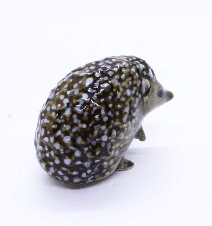 Tiny 1¼ Long Brown Sitting Hedgehog Figurine - Miniature Hand Made Painted Ceramic Porcupine Echidna Spiny Mammal Nocturnal Animals Porcelain Decorative Collectible Figurines Décor Gifts
