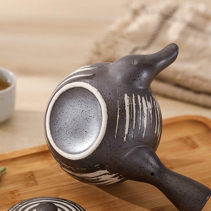 Black Tea Pot Kyusu Tea Maker with Infuser for Loose Tea Ceramic Japanese Teapot with Side Handle 11.8 oz. 350ML for Office,Home, Tea Drinker Gifts