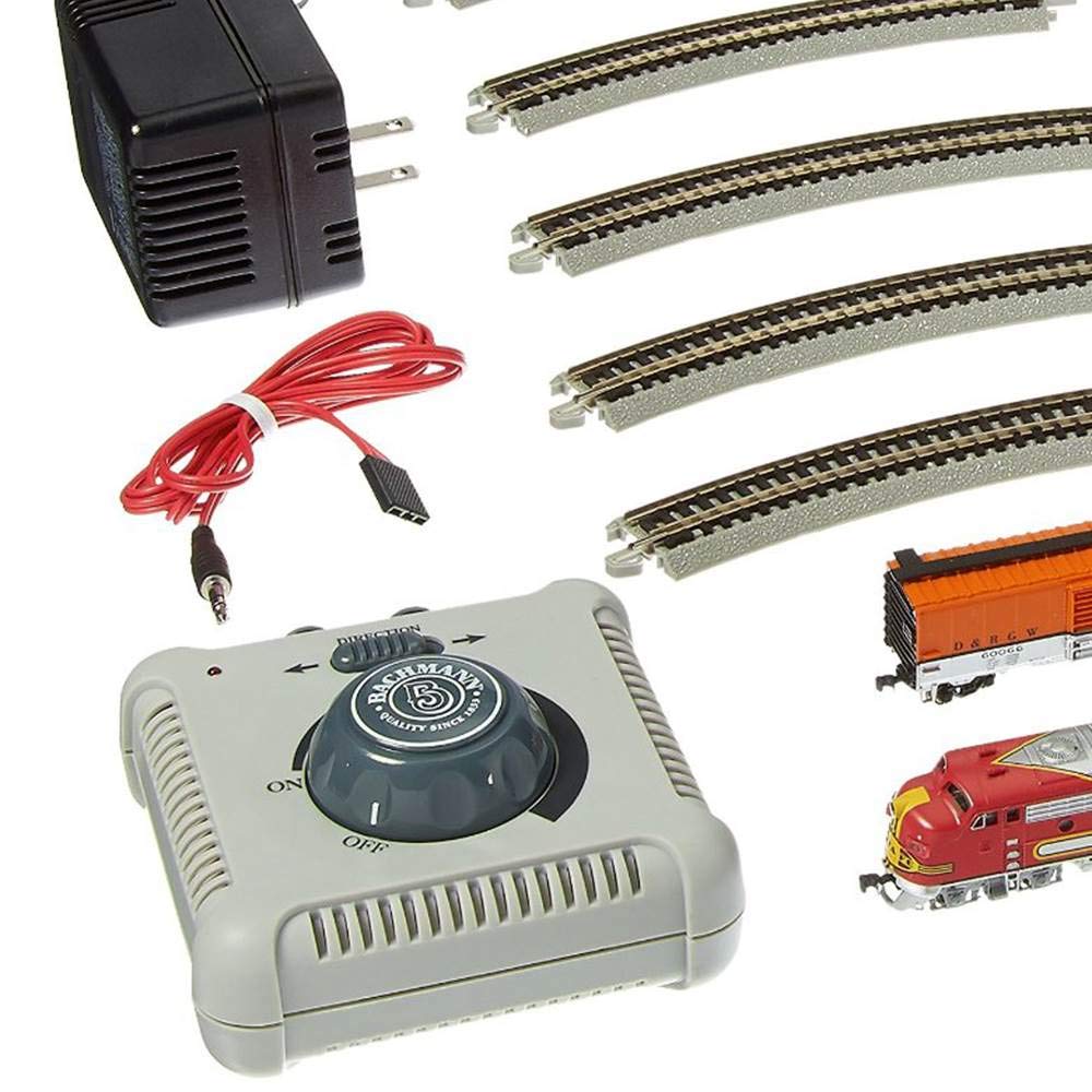 Bachmann Trains - Super Chief Ready To Run Electric Train Set - N Scale