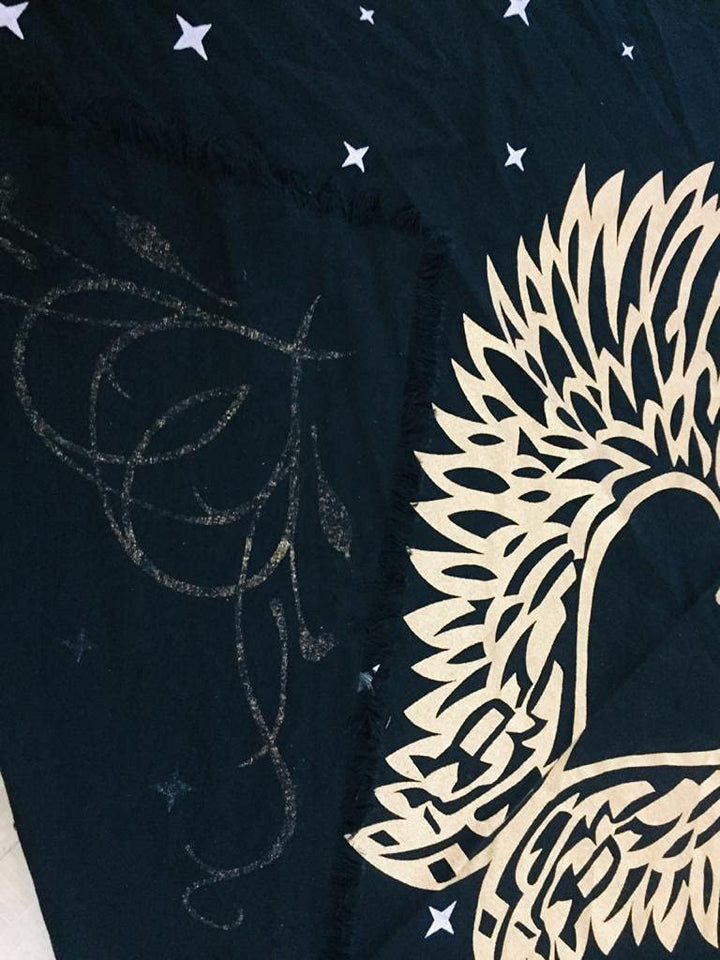 Indian Consigners Altar Cloth Angel Wings Witchcraft Alter Tarot Spread Top Cloth Wiccan Square Spiritual 18 by 18 Sacred Cloth (Angel Wings Gold Silver)