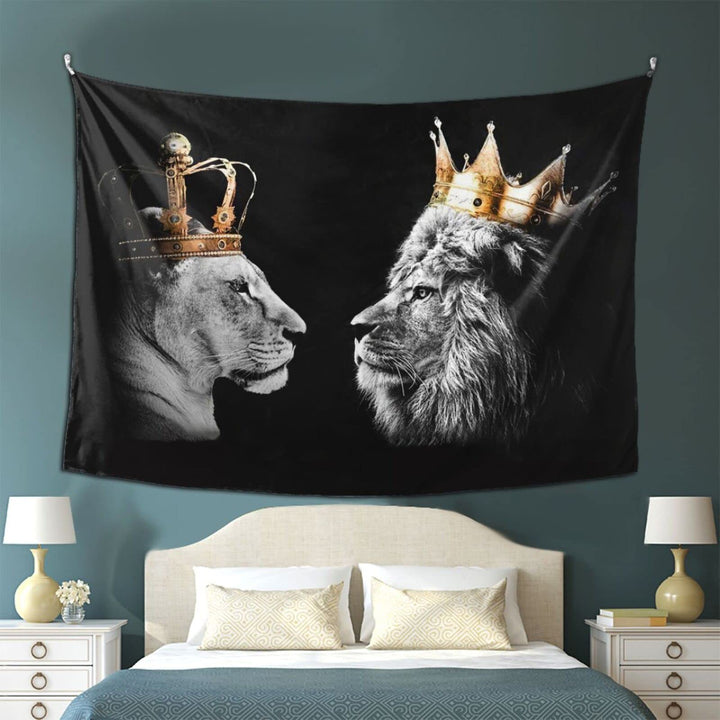 Black and White Lion Tapestry Art African King and Queen with Crown Tapestries Wall Hanging Wild Animal Home Decor Extra Large Tapestry for Bedroom Living Room Dorm Room 40x60
