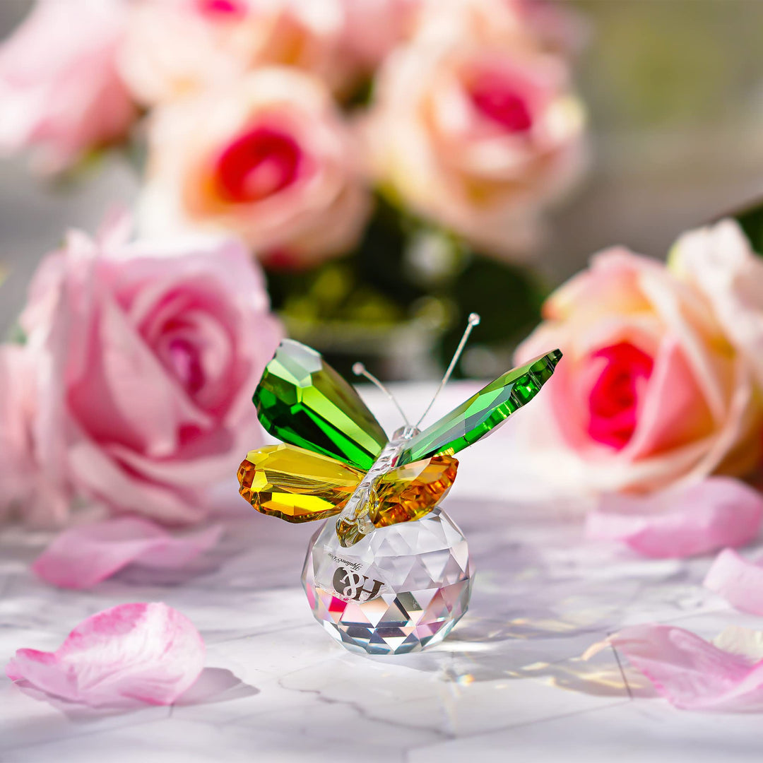 H&amp;D Crystal Butterfly Collectible Present, Handmade Art Glass Animal Figurine, Gift Boxed