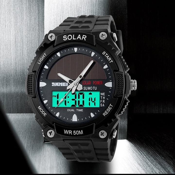 Men&#39;s Solar Powered Casual Quartz Wrist Watch Analog Digital Multifunctional Black Sports Watch (Black)