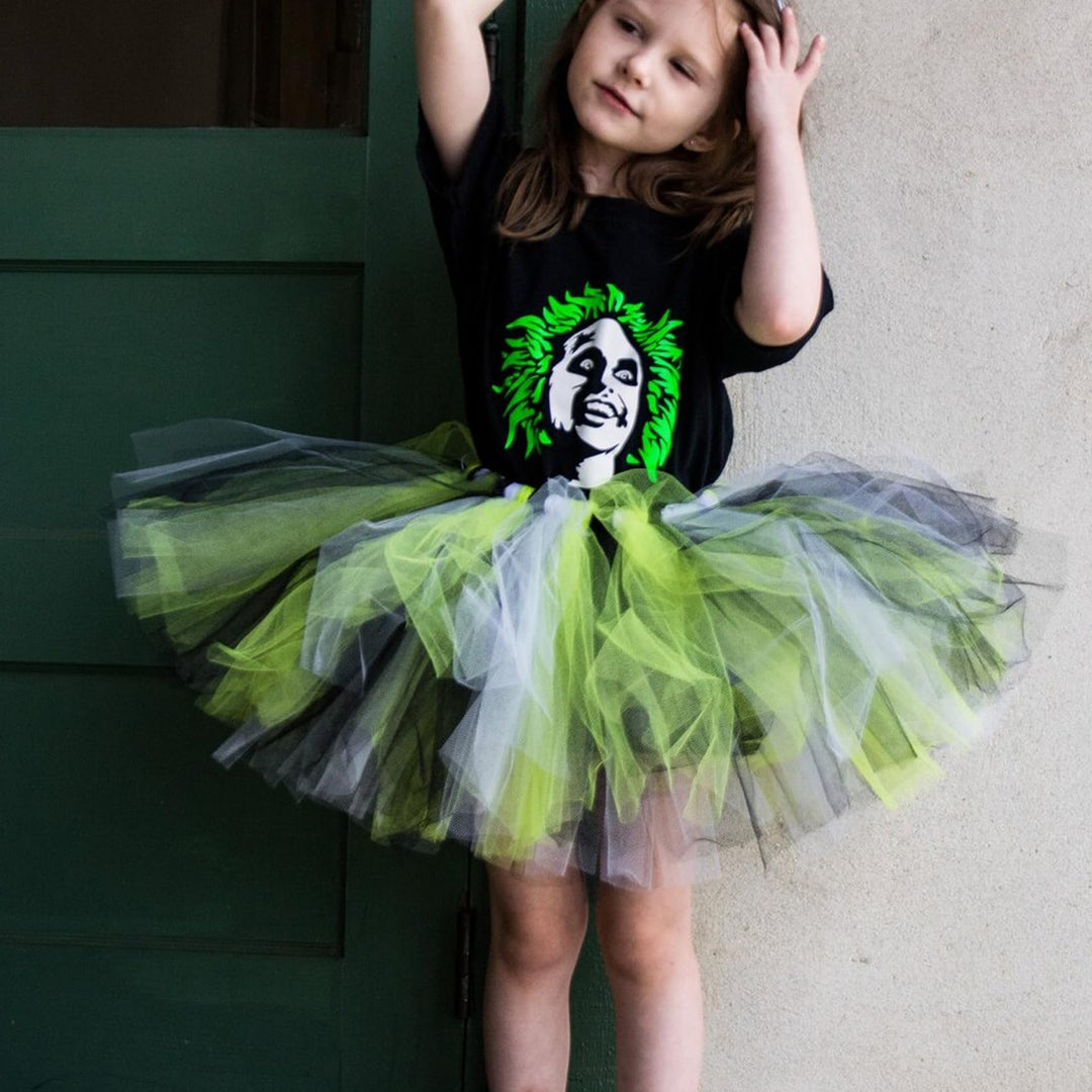 Fluorescent Green Tulle Fabric Roll 6 Inch by 100 Yards (300 feet) Sheer Tulle Netting Spool Tulle Ribbon for Halloween Decoration Tutu Skirt Gift Wrapping Wedding Baby Shower Party DIY Crafts