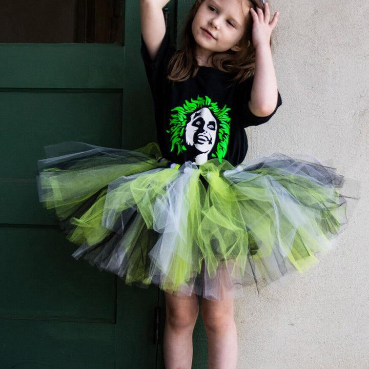 Fluorescent Green Tulle Fabric Roll 6 Inch by 100 Yards (300 feet) Sheer Tulle Netting Spool Tulle Ribbon for Halloween Decoration Tutu Skirt Gift Wrapping Wedding Baby Shower Party DIY Crafts