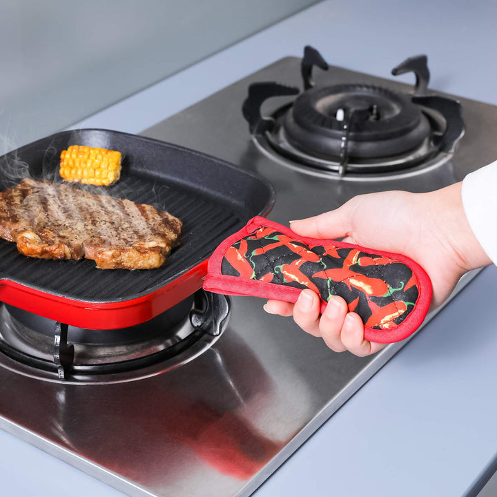 Cast Iron Skillet Handle Covers,Pot Handle Covers Heat Resistant,Pot Holders for Kitchen Heat Resistant,Machine Washable Handle Mitts,2 PCS(Red Pepper)