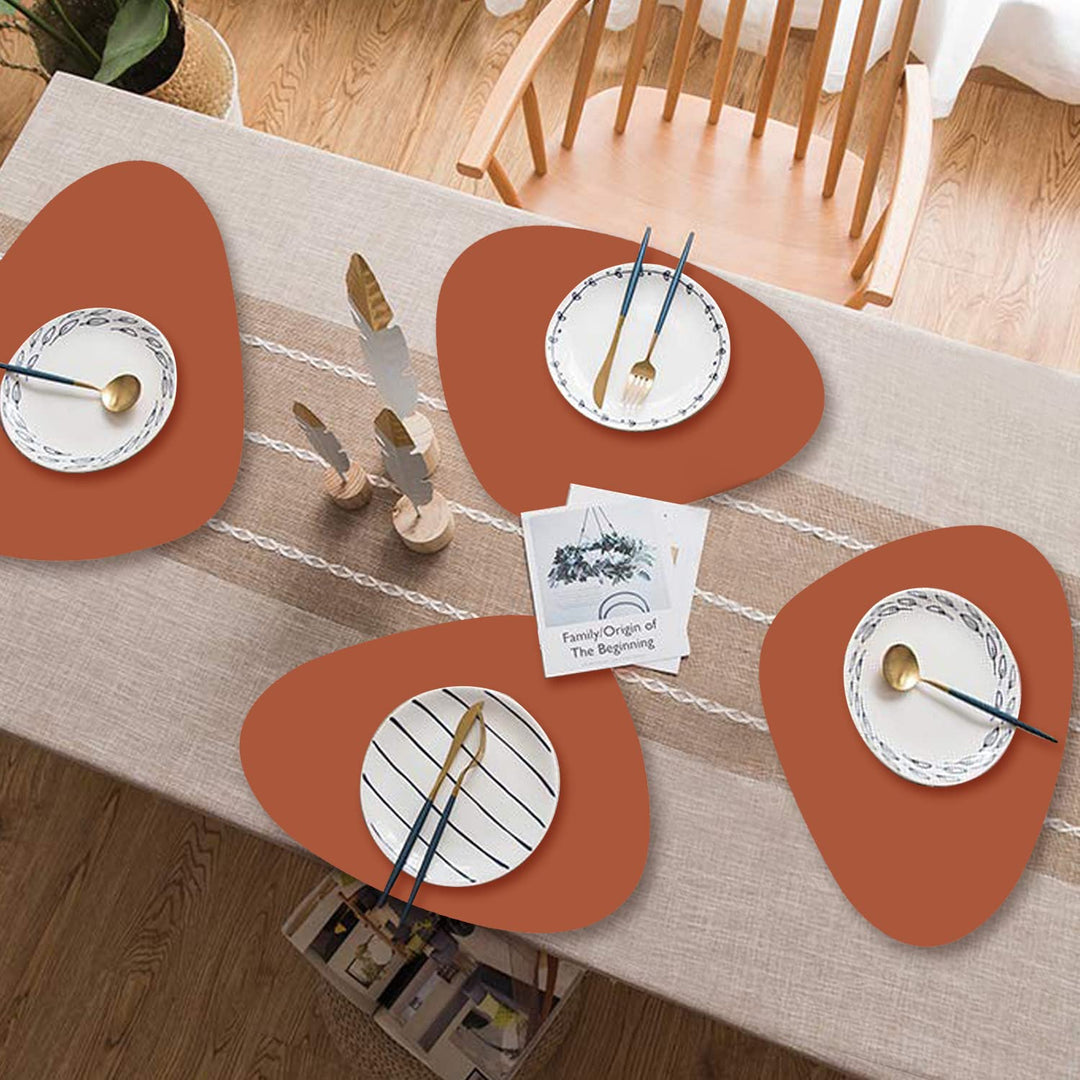 Modern Placemats for Round Table mats Set of 4 Wipeable Washable Leather Waterproof Round Placemats for Dining Table Mat Kitchen Table Mats Set Coffee Table Mats, Brown