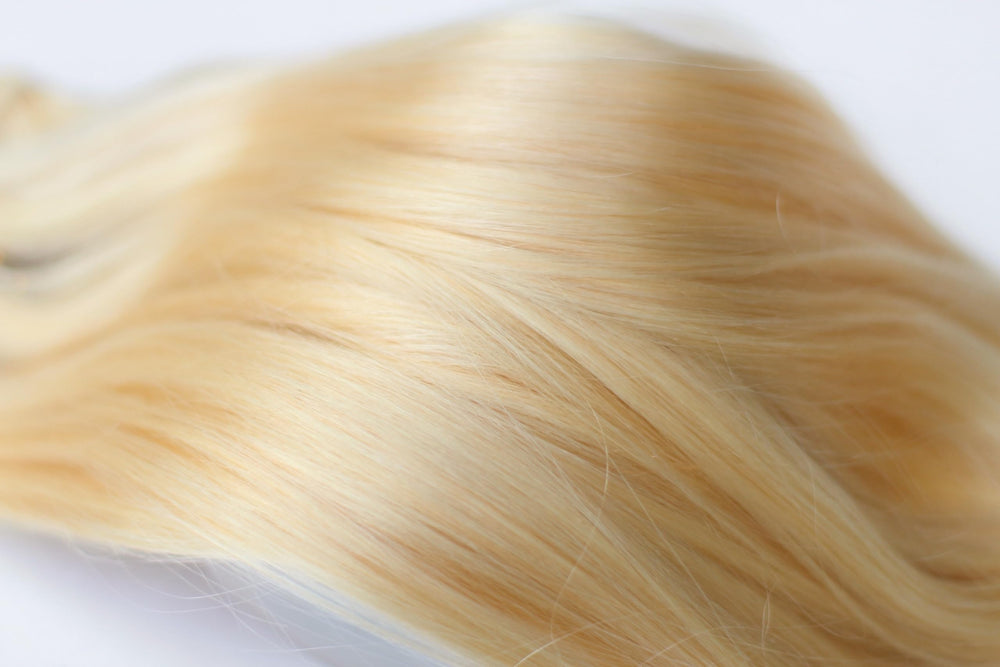 Tressmatch Thick To Ends 20 22 Remy (Remi) Human Hair Clip In Extensions Bleach/Light Blonde (Color #613) 10 Pieces Thick To Ends Full Head Luxury [Set Weight:5.3oz/150grams)