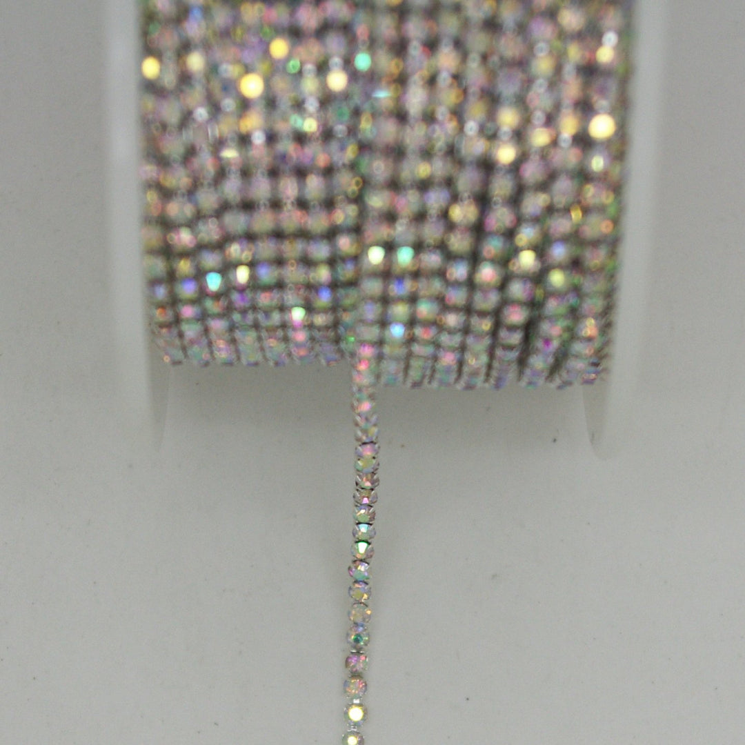 10 Yard Crystal AB Rhinestone Close Chain Trim for Craft Jewelry Wedding Bouquet DIY Decoration Sewing Craft (2mm, Silver)