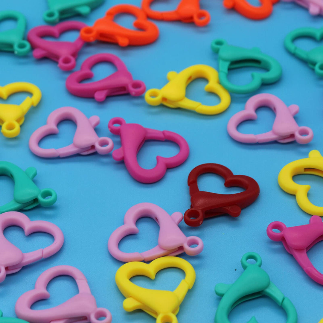 Plastic Lobster Clasps Hook Clips Lanyard Snap Hooks for DIY Backpack Key Rings Chains (25mm Heart Shape Lobster Clasp)
