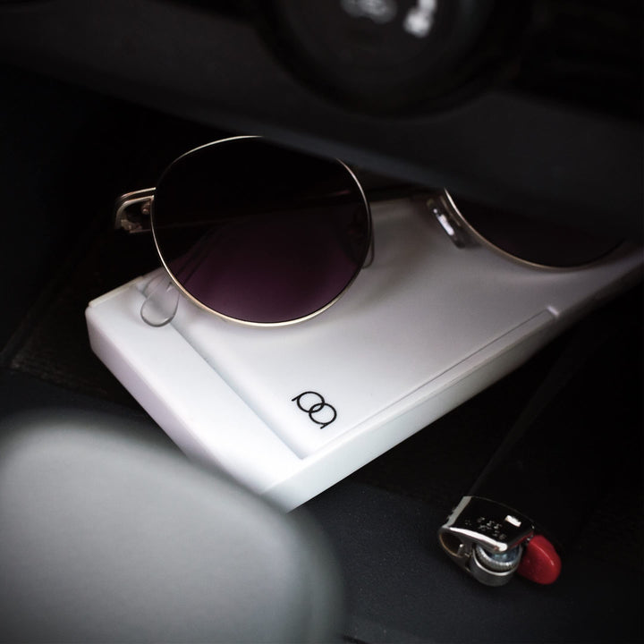 JPAQ - Ultra Sleek Cigarette Case with Waterproof Gasket Seal for 5 Cigarettes, Compact & Crushproof Cigarette Holder