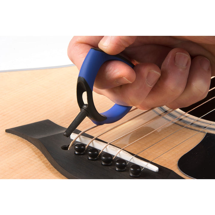 MusicNomad GRIP Puller - Premium Acoustic Guitar Bridge