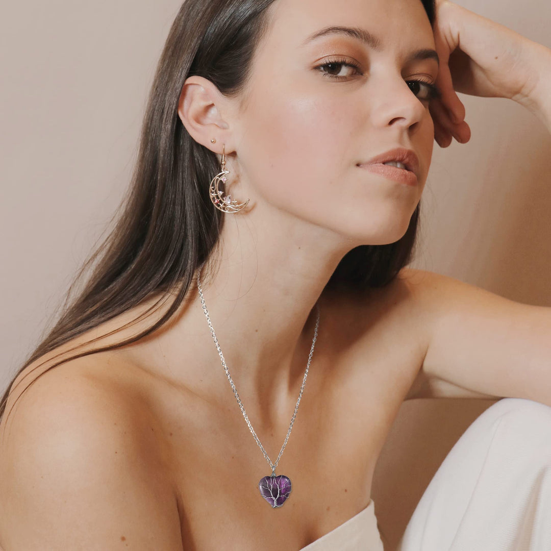 Natural Green Aventurine Healing Crystals Necklace Silver Tree Of Life Wire Wrapped Heart Shape Stone Pendant for Womens Girls Ladies