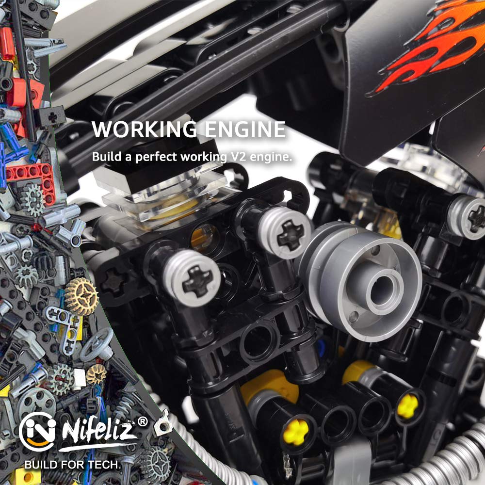 Knuckle Chopper Motorcycle Building Kit (451 Pieces)