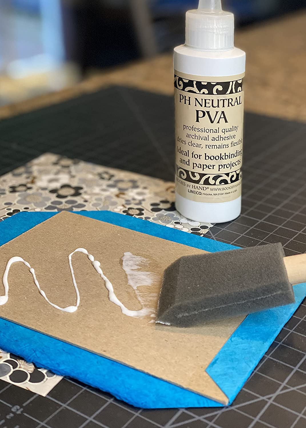 , PH Neutral PVA Adhesive, Acid-free, Water-Soluble, Dries Clear, Archival Quality PVA Formula, for Bookbinding, Book Repair, Framing, Collages, Paper Art and Crafts - 8 Ounce