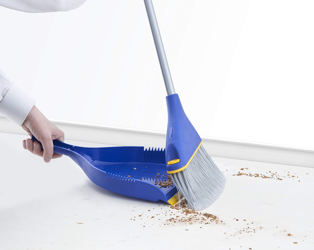 Superior Clip-on Dust Pan