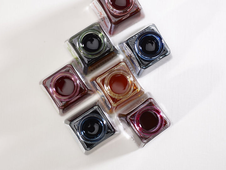 Winsor &amp; Newton Drawing Ink, 30ml Bottle, Silver