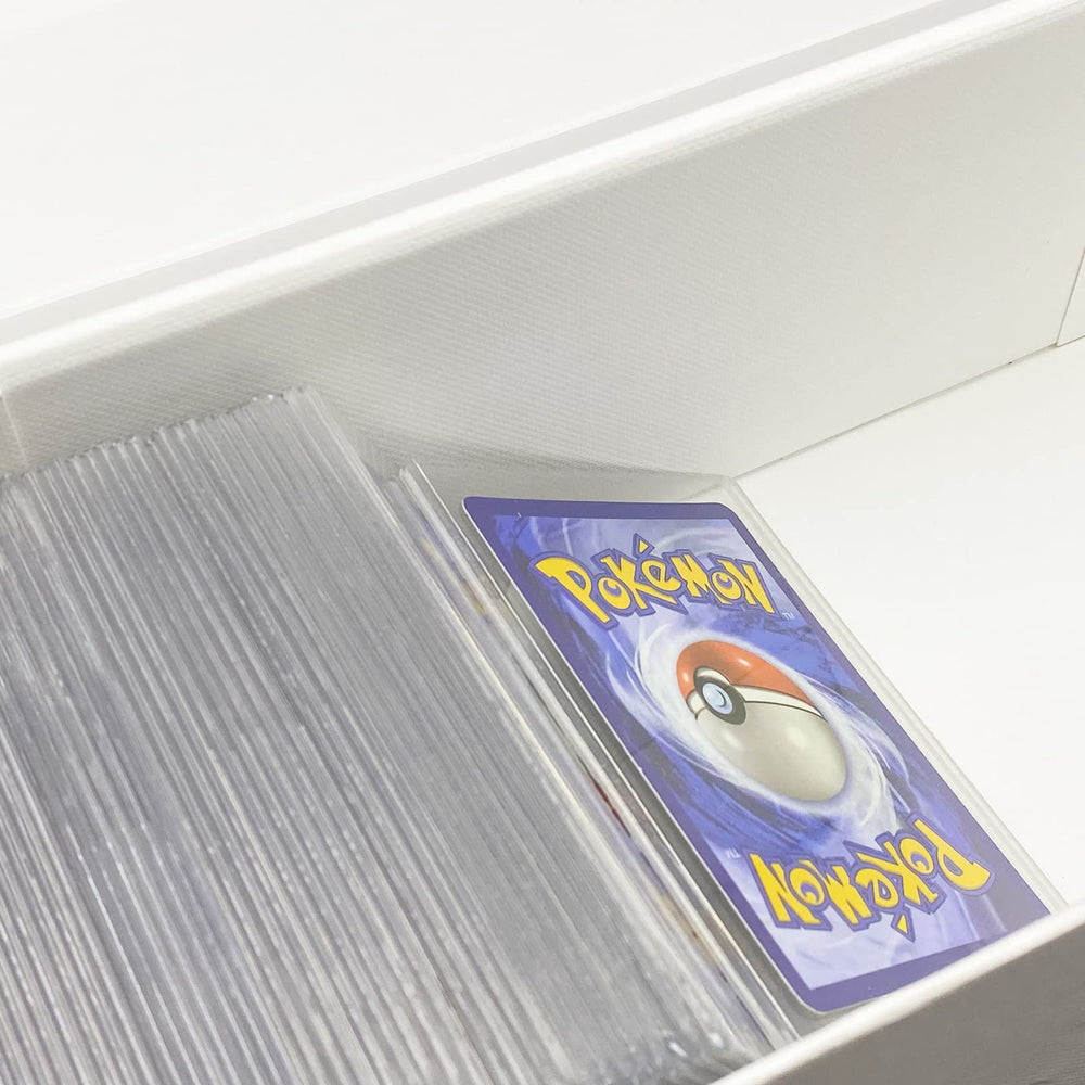 800-Count Trading Card Storage Box, Topload Hard Case Storage Box, Hobby Box for Game Card within Top loader - White Magnetic Box 1 PACK