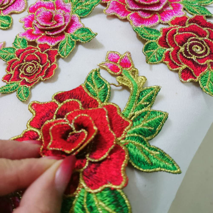 1 Set Lotus Flower Embroidery Applique Patches Sew on Pacthes Lace Fabric Motif Clothes Decorated DIY Sewing Supplies (Pink)