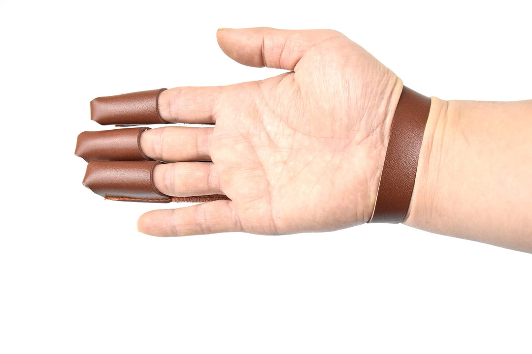 Leather Archery Hand Glove Finger Tab Hand Guard Protector Long Bow for Right Hand 3 Fingers Brown