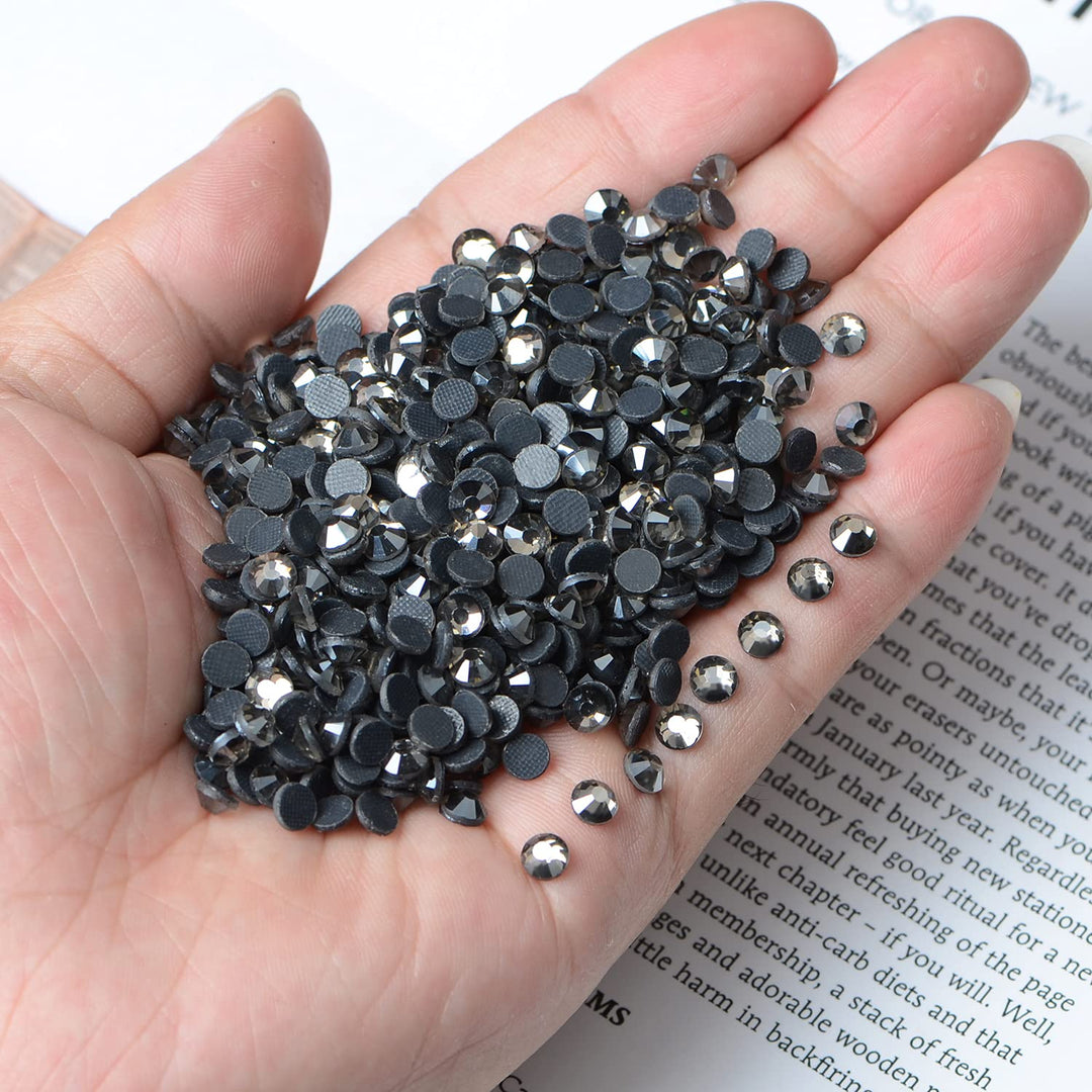 2000 Pieces SS20 Transparent Black Hotfix Rhinestones Flatback Round Crystal Glass Rhinestones Gems for Crafts Nail Face Art Clothes Shoes Bags DIY