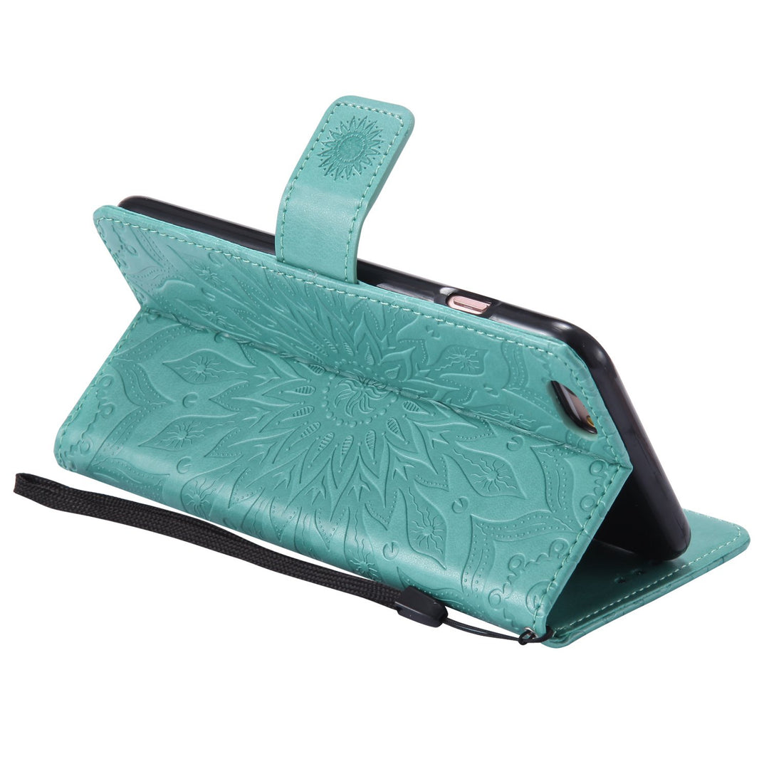 For iPhone 6 / 6S Wallet Case [NOT FOR iphone 6 plus], Sun Pattern Embossed PU Leather Magnetic Flip Cover Card Holders &amp; Hand Strap Wallet Purse Case for iPhone 6 / 6S [4.7 Inch] - Green