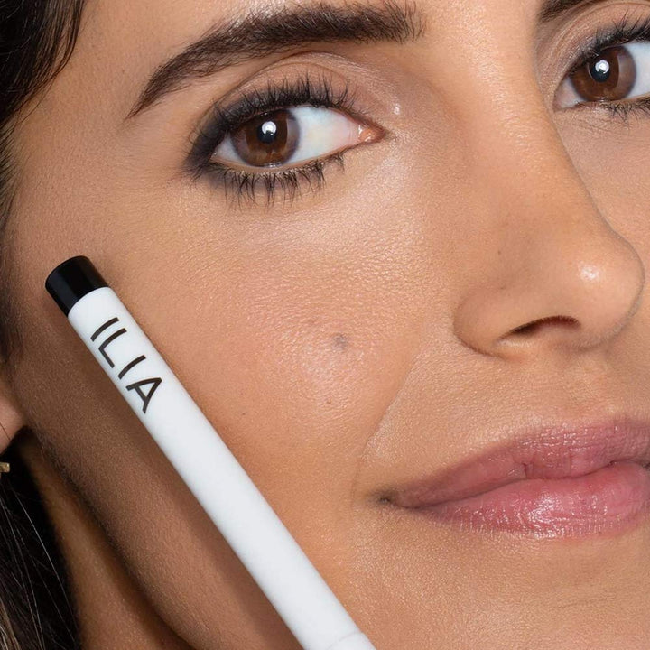 ILIA - Clean Line Gel Liner | Non-Toxic, Vegan, Cruelty-Free, Highly Pigmented + Water Resistant with Attached Sharpener (Twilight | Black, 0.01 oz | 0.4 g)
