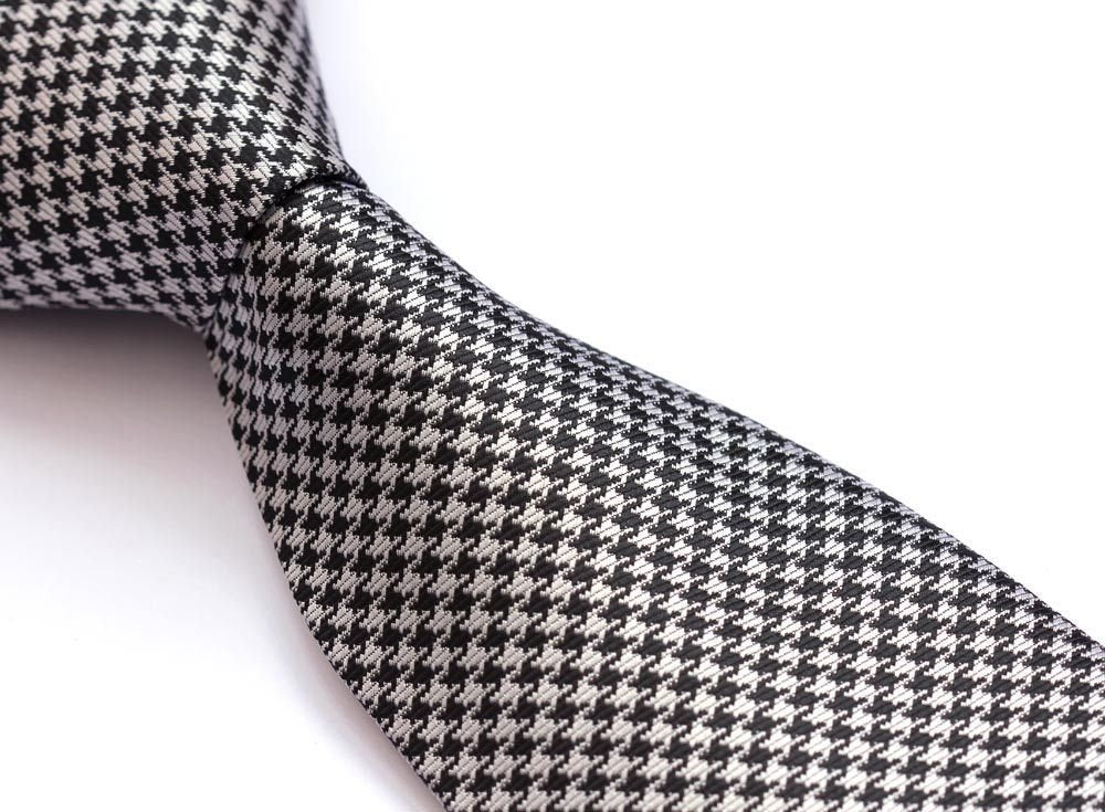 Handmade, Executive Wardrobe Accessory, Black and White (Tuxedo Color) Houndstooth 3.4 Silk Jacquard Woven Men's Necktie Tie