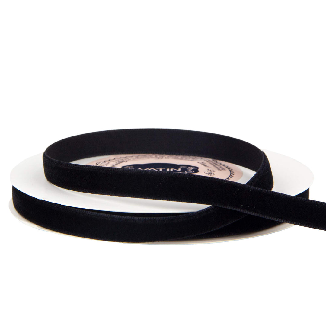 Black Velvet Ribbon 3/8 Black Premium Plush Velvet Woven Edge Velvet Ribbon for Christmas Tree,Gift Wrapping,Flower Bouquet,Wreath Decorations,Bow Making- 10 Yards