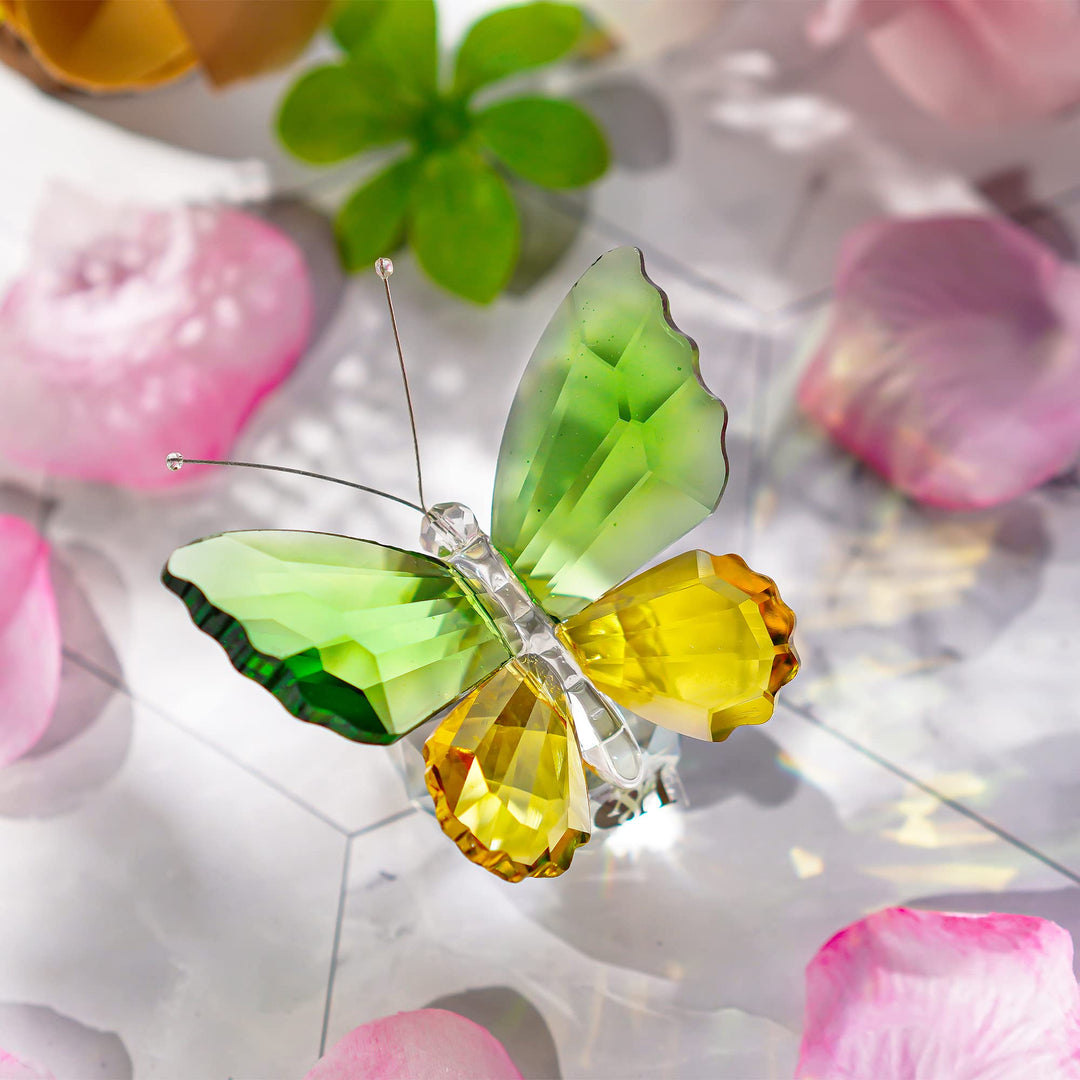 H&amp;D Crystal Butterfly Collectible Present, Handmade Art Glass Animal Figurine, Gift Boxed