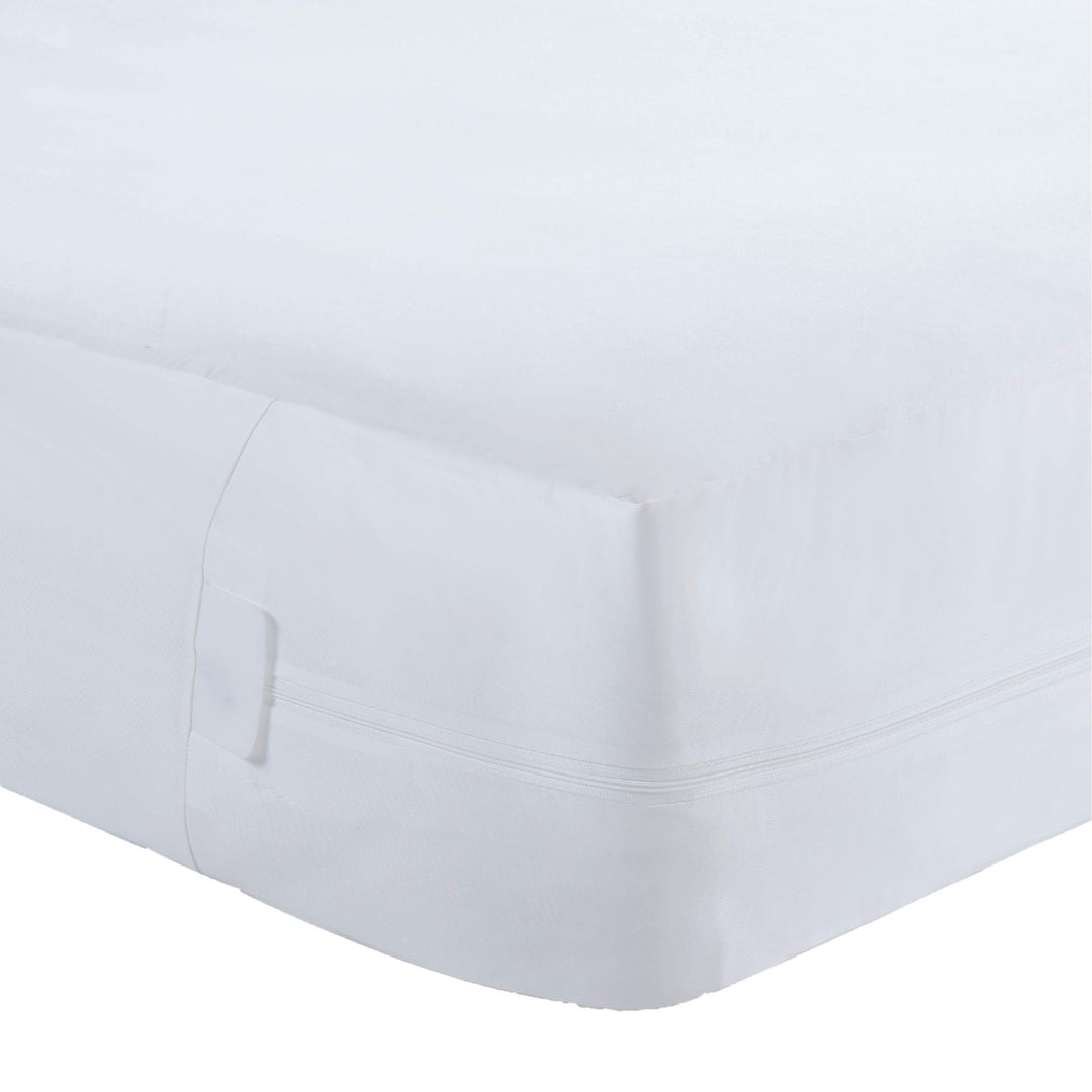 All-in- one Mattress Cover, Full, White