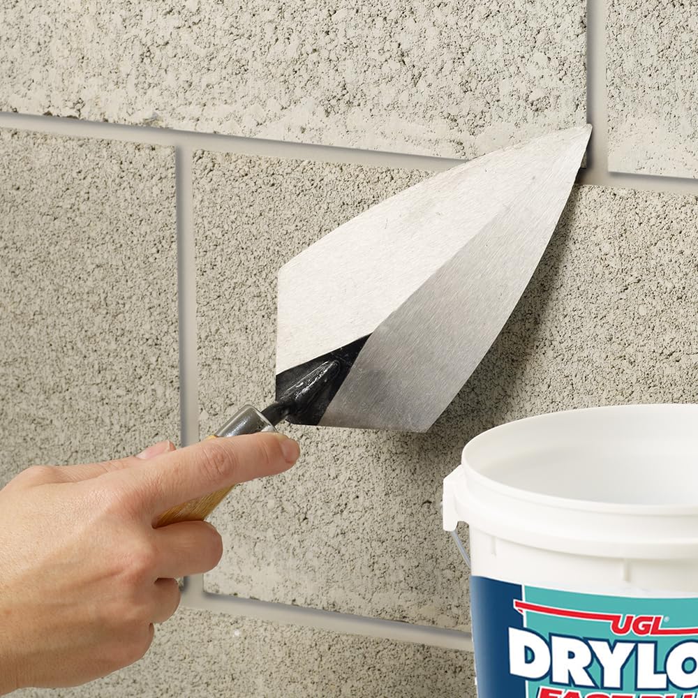 UGL DRYLOK Fast Plug Hydraulic Cement, 4 lb – Stops Water Leaks Instantly, Sets in 3-5 Minutes, Ideal for Masonry Cracks, Gray