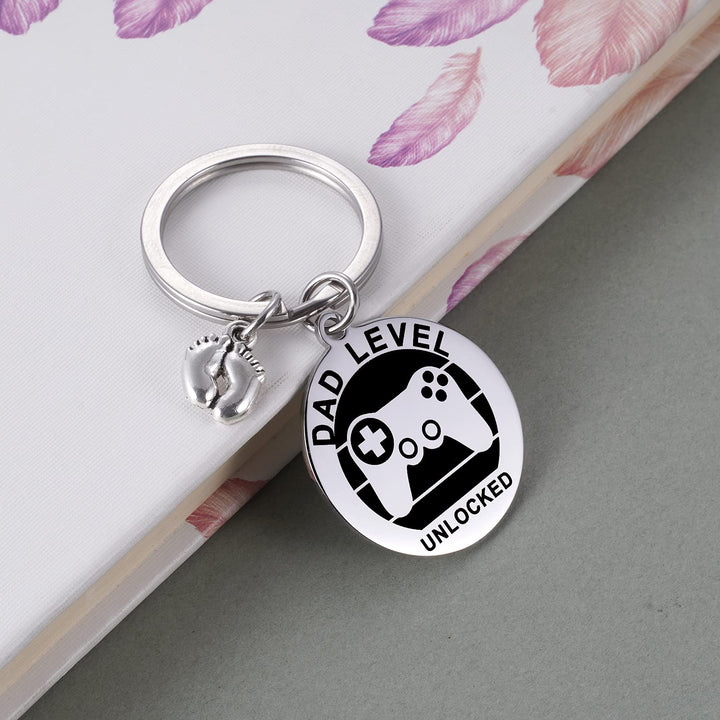 New Expecting Dad First Time Father&#39;s Day, Daddy to be, Soon to be New Dad Announce Pregnancy, Dad Unlocked Key Chain with Baby Footprint Charm