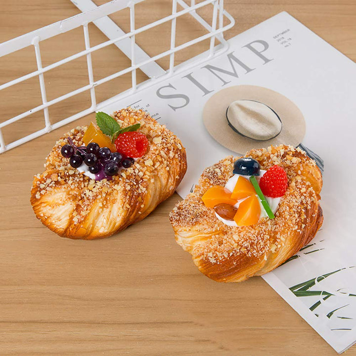 2pcs Artificial Food Bread Tart Pie Dessert Simulation Model Fake Cake Mousse Fruit Bakery Photography Props Decor (Flower Shape)