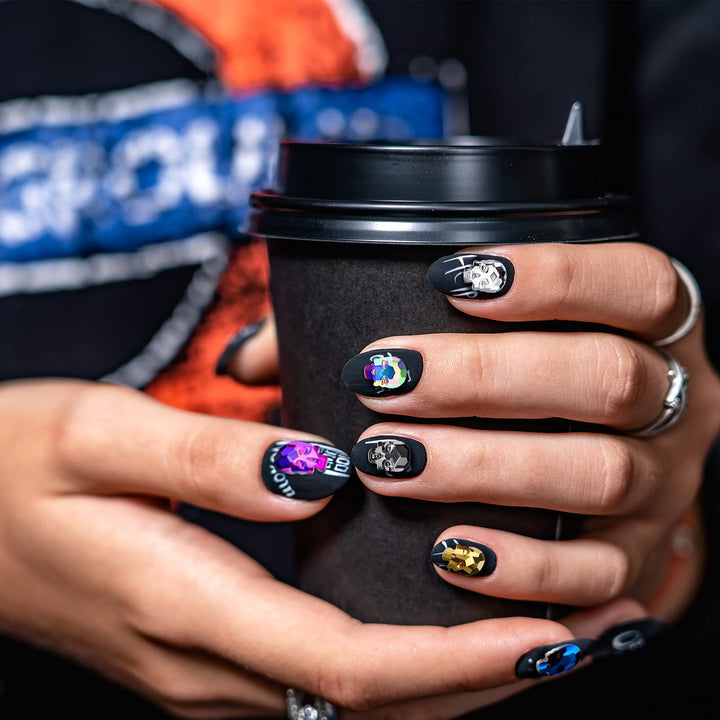 70 Pieces Punk Skull Nail Charms Halloween Nail Charms 3D Skull Head Nail Art Rhinestone Craft Punk Skull Rhinestone Craft Nail Charms Nail Art Jewelry Decoration for Halloween Nail Tip Decoration