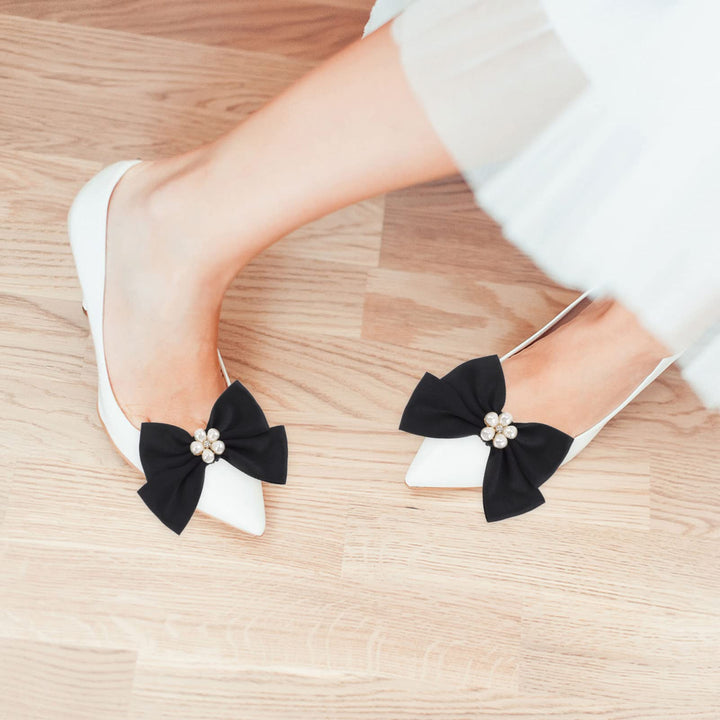 1 Pair Bow Shoe Clips Removable Shoe Charms Pearls Shoe Buckle Bowknot Dress Shoes Jewelry Decorative Shoe Accessories for Wedding Party Prom Decoration (Black)
