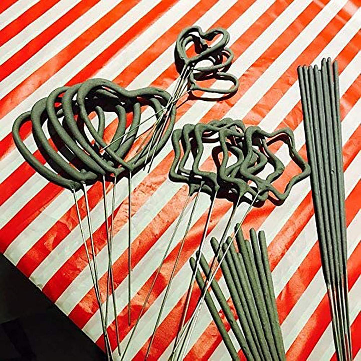 2 Pcs Disposable Black and White Cow Print Plastic Tablecloth, 108 Inch x 54 Inch Ractangle Tablecover, for Party, Dance and Picnic (Black White Cow Print, 2)