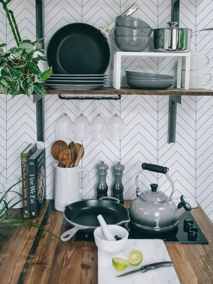 Peel and Stick Wallpaper Boho Wallpaper Modern Stripes Wallpaper for Bedroom Herringbone Wallpaper Blue and White Wallpaper Geometric Wallpaper Self-Adhesive Wallpaper Waterproof Wallpaper 17.7”×118 “