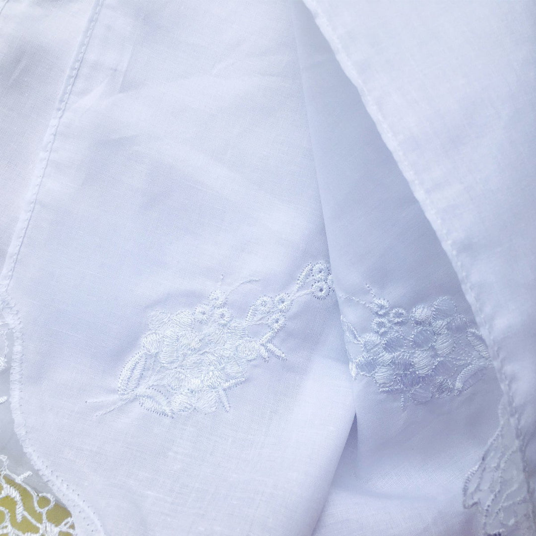 6 Pack of Ladies Embroidery Cotton Handkerchiefs Lace Border White Hankies