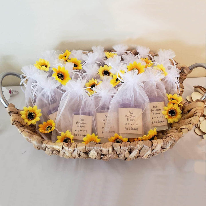 Bezall 100Pcs Organza Bags 4x6 Inches, White Wedding Favor Bags with Drawstring, Small Mesh Gift Bags Jewelry Christmas Candy Pouches