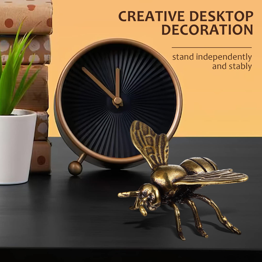 Bee Miniature Figurine, 2PCS Brass Animal Insects Figurines, Small Bee Statue Ornament Home Decor Accents Living Room Office Bookself Tabletop