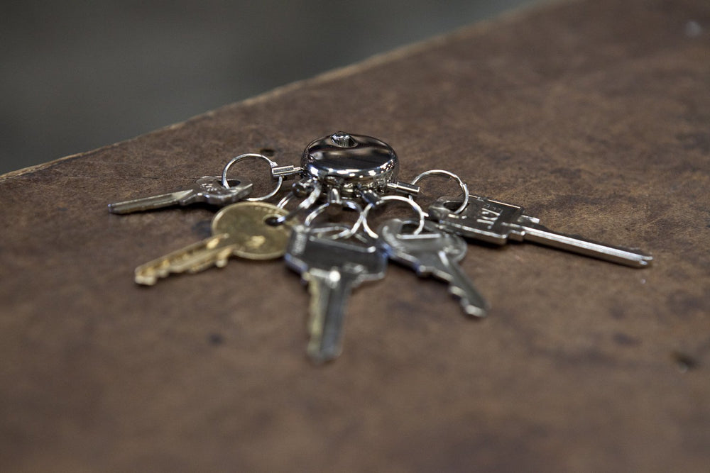 Key Spider Key Chain Accessory with 5 Split Rings, Chrome Finish