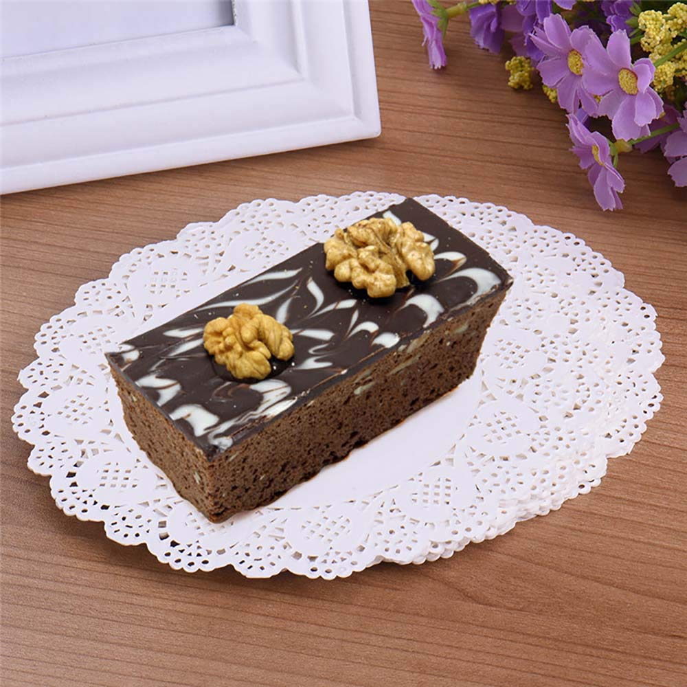 4 inch White Lace Paper Doilies - 100PCS Round Paper Doilies - Disposable Paper Placemats - for Wedding, Birthday, Cakes, Desserts, Tableware Food Decoration